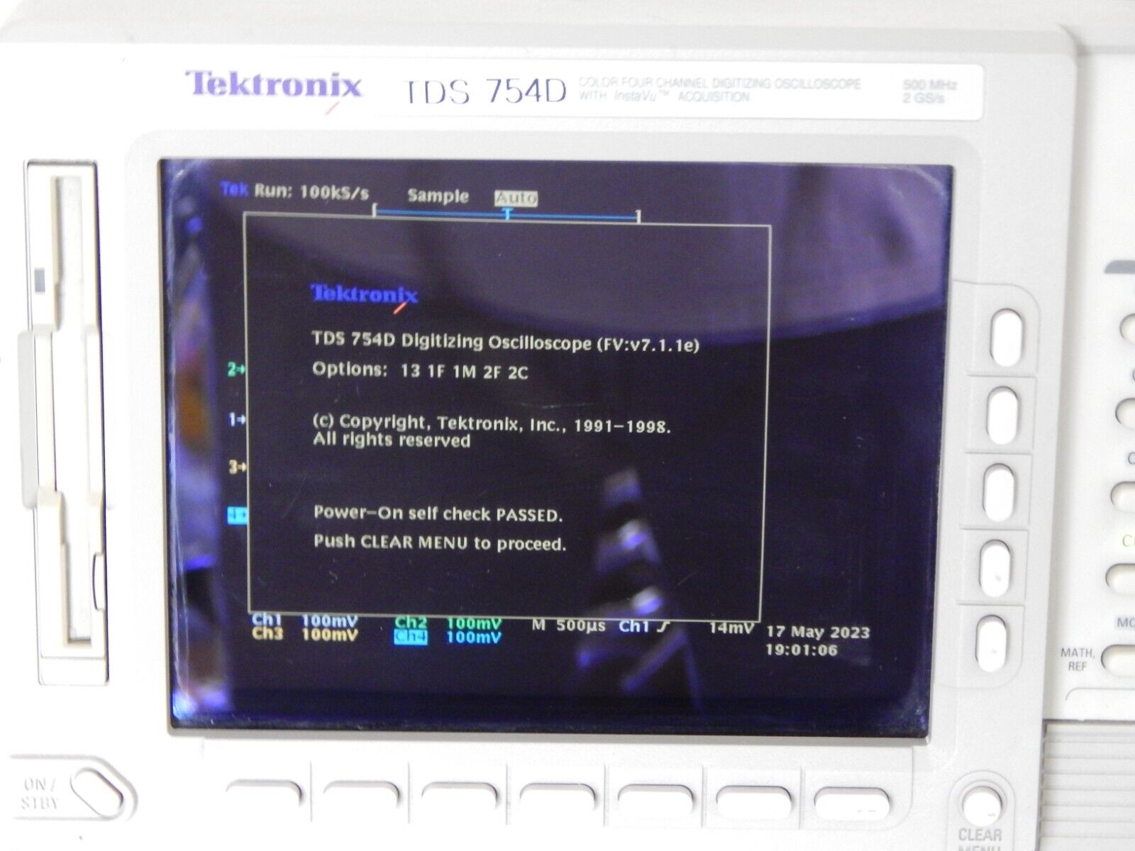 TDS 754D 500Mhz 2GS/s DPO opt's 1M,2F,2C TDS 754D 500Mhz 2GS/s DPO opt's 1M,2F,2C